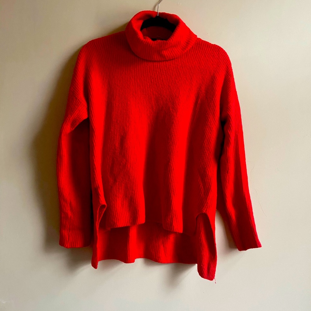 J Crew classic red turtleneck pullover sweater